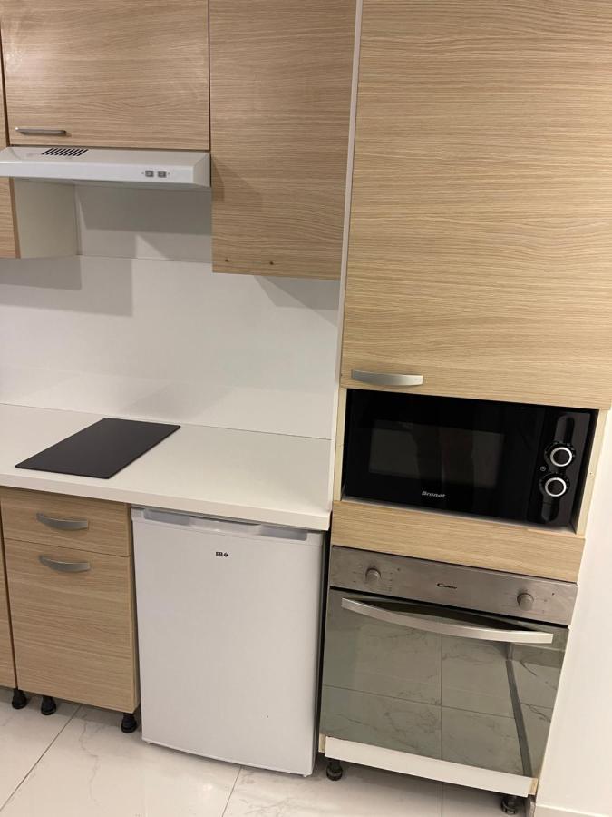 Maison Meublee Avec Parking 물랭 외부 사진